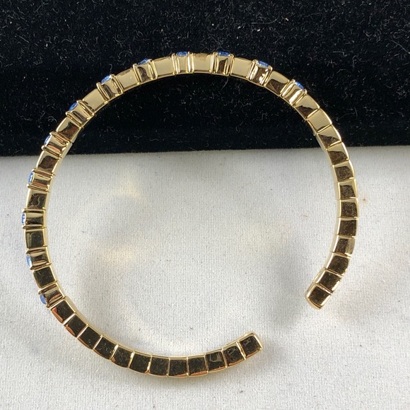 Bundle Set of 12 Joan Rivers flex cuff bracelets - Picture 4 of 6